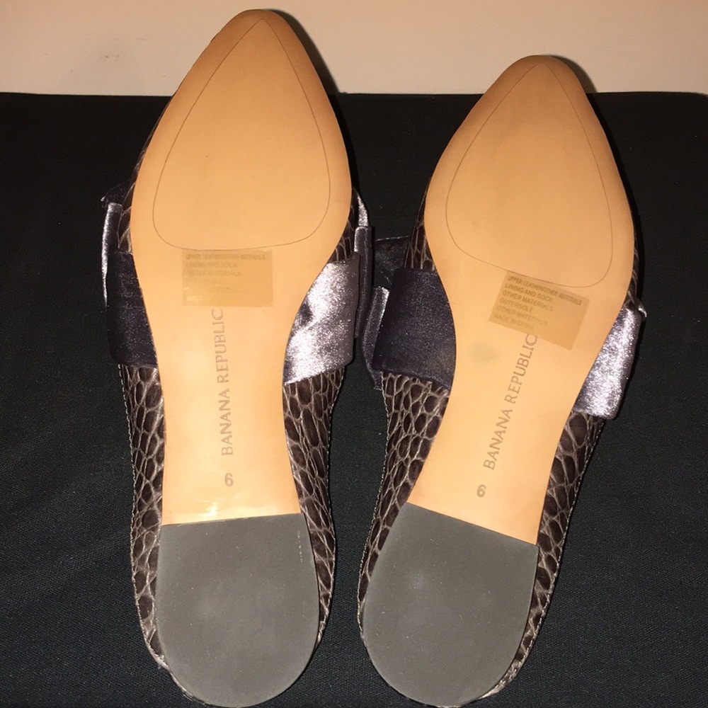 Banana Republic Bow Slide Mules Shoes. Grey! - Picture 4 of 4